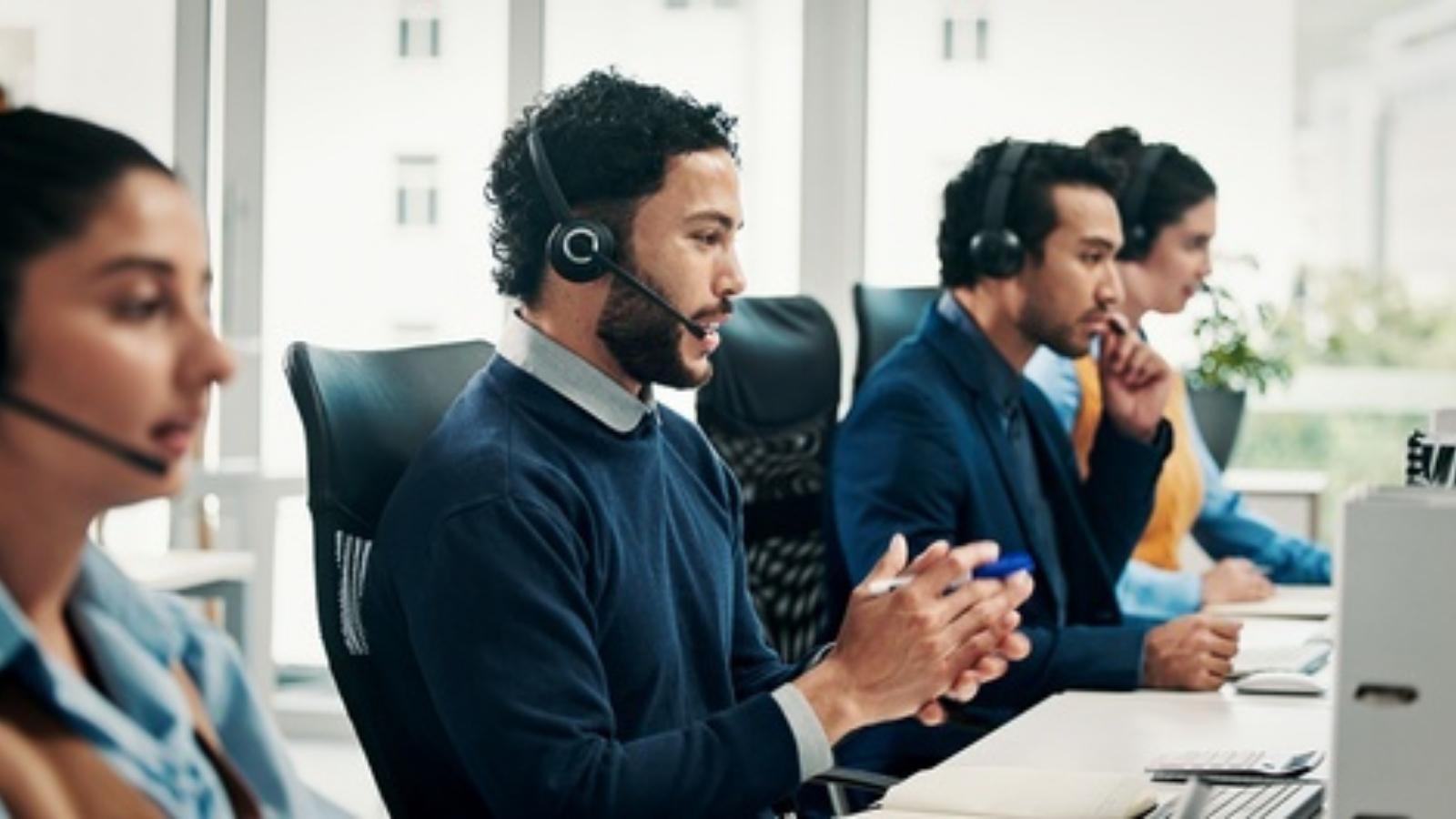 He Refused to Accept That University Tuition Didnt Include a $2,000 Professional CAD Suite for His Personal PC—So He Took His Rage to the Dean, Only to Face an Official Academic Conduct Hearing Help desk worker