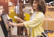 Store Put Up A Sign Saying The Self-Checkout Was Card Only, But A Customer Moved It And Got Mad When It Wouldn’t Take Cash