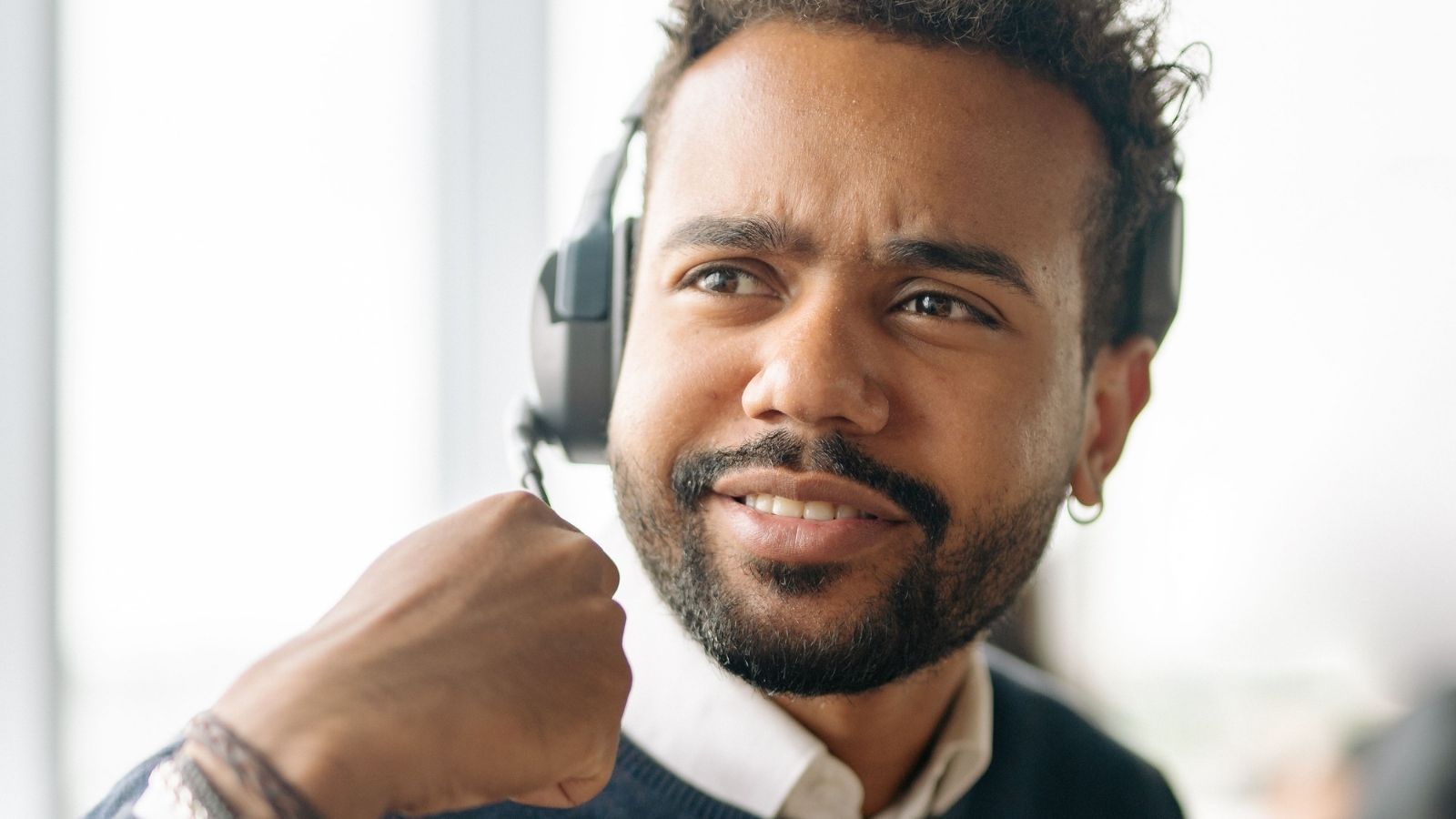Tech support worker cannot believe his ears