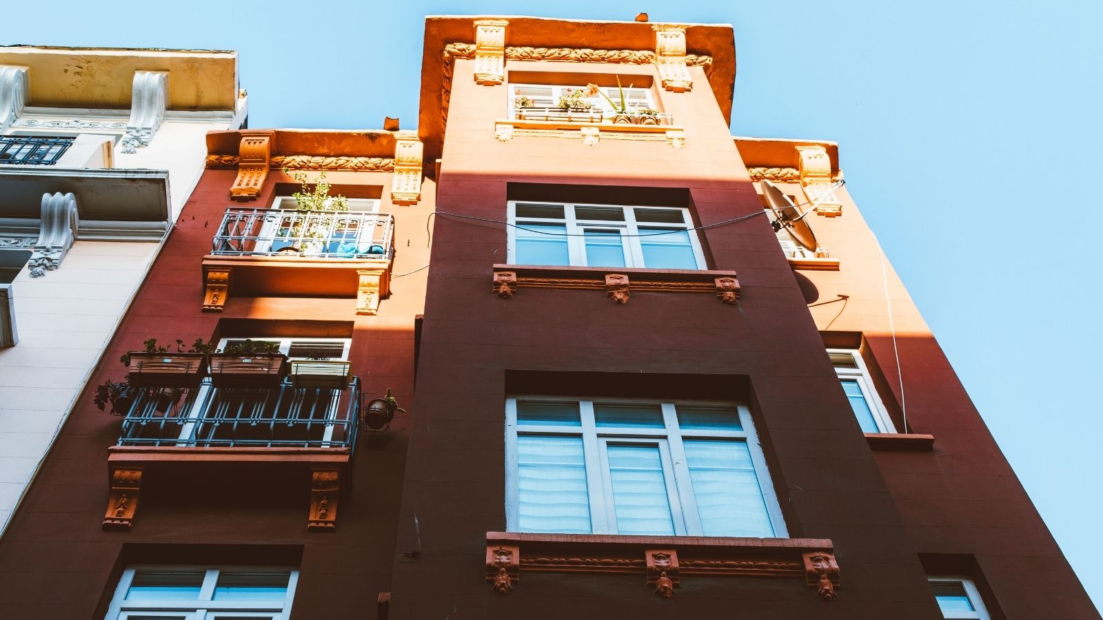 Looking up on a couple of townhouses