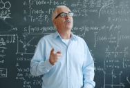 The Professor Demanded an Exact 25% Split from Everyone—So They Exploited His Own Rigidity to Secure an A for the Slacker