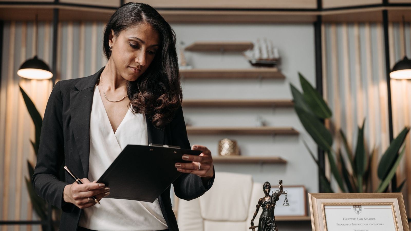 He Spent Three Months Ignoring Bankruptcy Discharge Orders to Retain Deposit Assets—Then Received a Chapter 11 Injunction Filing Bankruptcy lawyer trying to contact a customer
