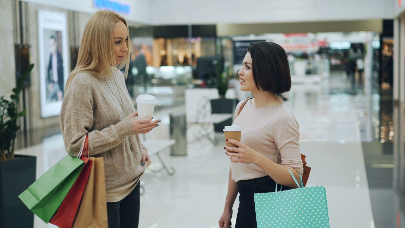 Woman Got Tired Of Her Friend Depending On Her To Bring Everything, So She Stopped Sharing And Her Friend Got Upset Two women talking as they shop together