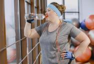 He Got More Involved In His Girlfriend’s Weight Loss After Her Progress Stalled — She Says He’s Taking It Too Far
