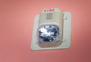 Her New Neighbors Repeatedly Tripped the Shared Smoke Alarm with Their Air Fryer—Then Left It Screaming for Over an Hour While Away