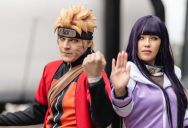 She Held the Door for Her Boyfriend at a Convention — A Stranger Blocked Them, Demanding He Redo It ‘The Right Way