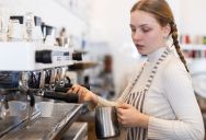 Woman Is Disappointed By Her New Job’s Pay, But Her Dad Thinks She’s Overreacting