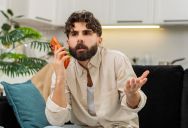 Man’s Neighbor Acts Like He Owns The Apartment Hallway, So He Calls The Landlord And Police