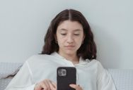 Woman Received An Email From Her Ex After Something Bad Happened To Her Dog, But Quickly Realized It Was AI-Generated
