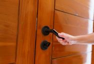 Woman Moved Into An Ex-Council Flat, But Her Downstairs Neighbors’ Constant Noise Has Her Considering Moving Out