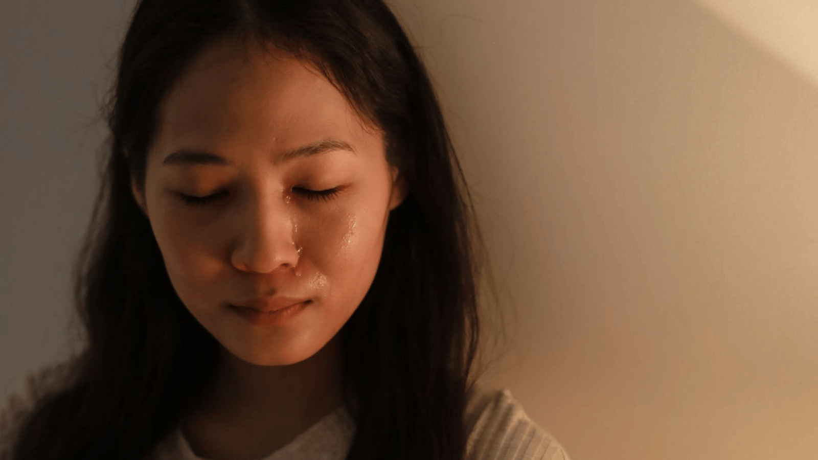 Doctor Mother Expected Her 18 Year Old Daughter To Go To Medical School, But Called Her A Disappointment When She Chose Another Path Sad woman with tears on her face