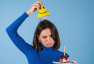 Her Mom Made Her The Same Birthday Cake Her Whole Life, But When She Decided To Change The Recipe For Her 25th Birthday, She Didn’t Like It