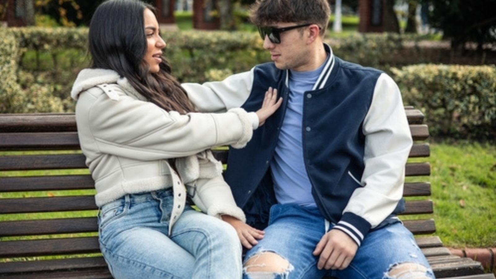 Her Neighbor Has a History of Misreading Signals From Women — Now Shes Worried Asking Him for a Favor Was a Mistake Unwelcome man trying to flirt with woman.