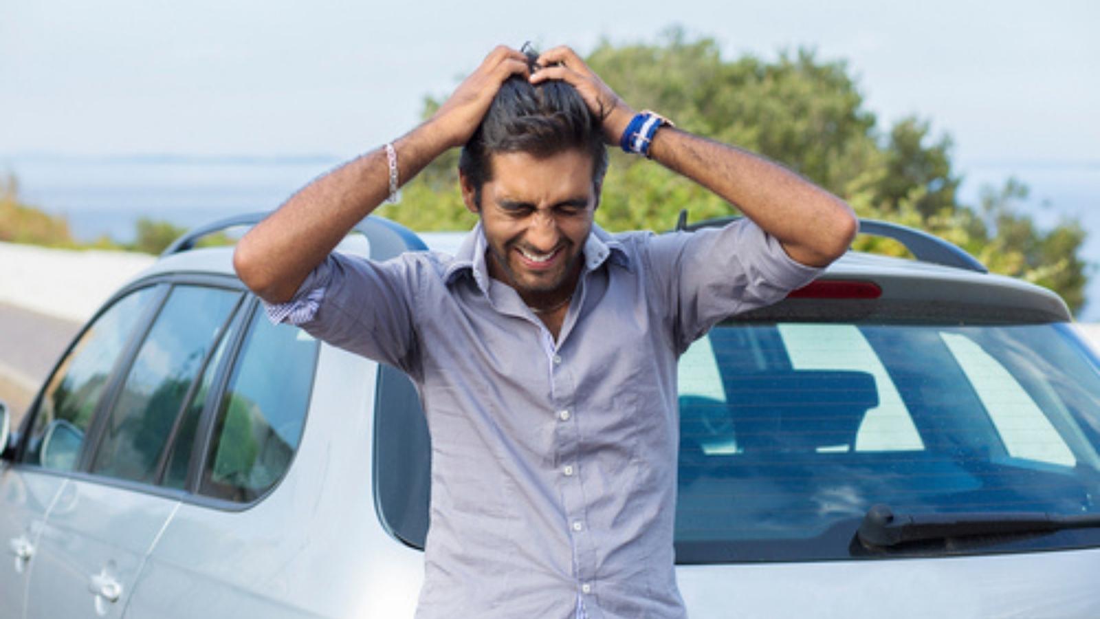 Mans Friend Visited Him At His New Job And Lingered For Over An Hour, So His Boss Fired Him Angry man