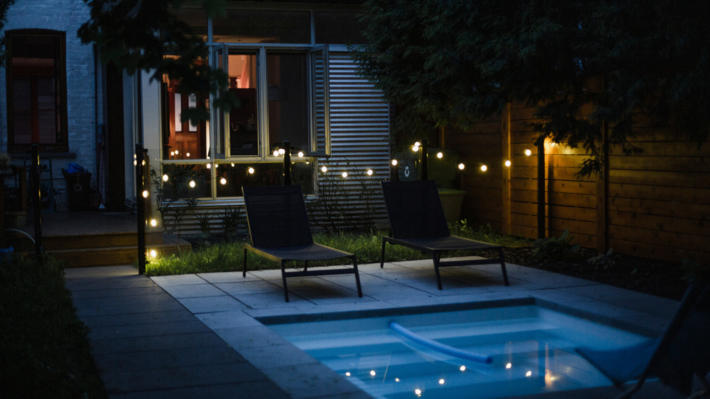 Homeowner Was Reported By A Neighbor Over An “Illegal Shed,” But A Closer Look Revealed The Complaining Neighbor Was Actually Breaking The Rules backyard swimming pool