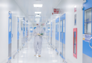Employee Rushed To Deliver Raw Materials Exactly As His Manager Ordered, But Following The Instructions Left Both Of Them Trapped Inside An Airlock