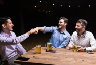 She Expected an Easy Night Out With Friends—Until Hidden Tensions and Entitled Demands Turned the Evening Into a Total Disaster