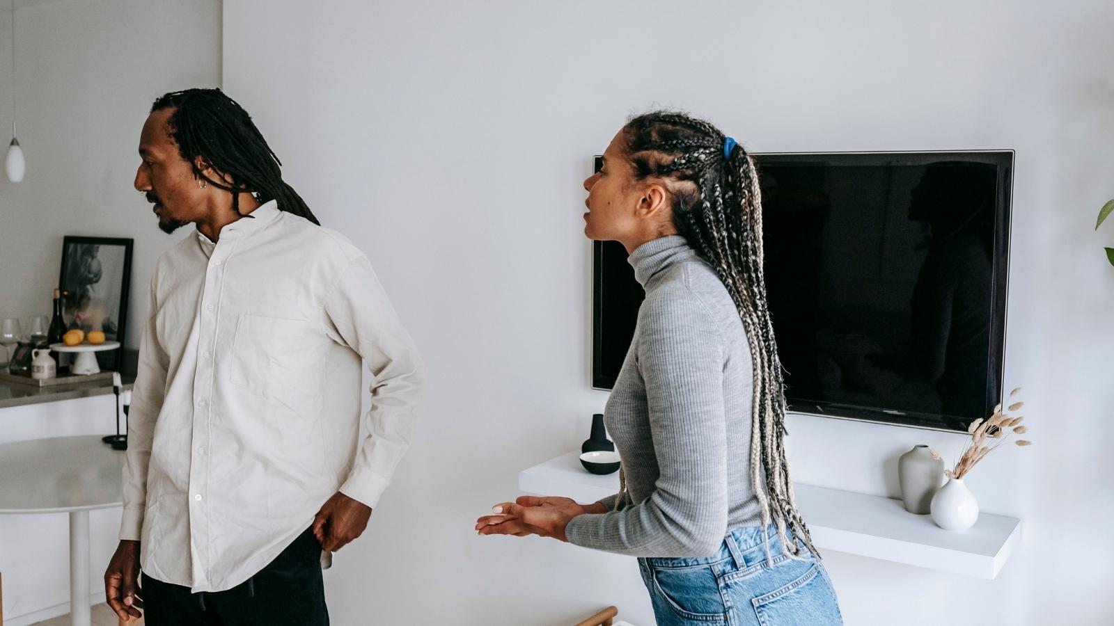 couple arguing in the kitchen