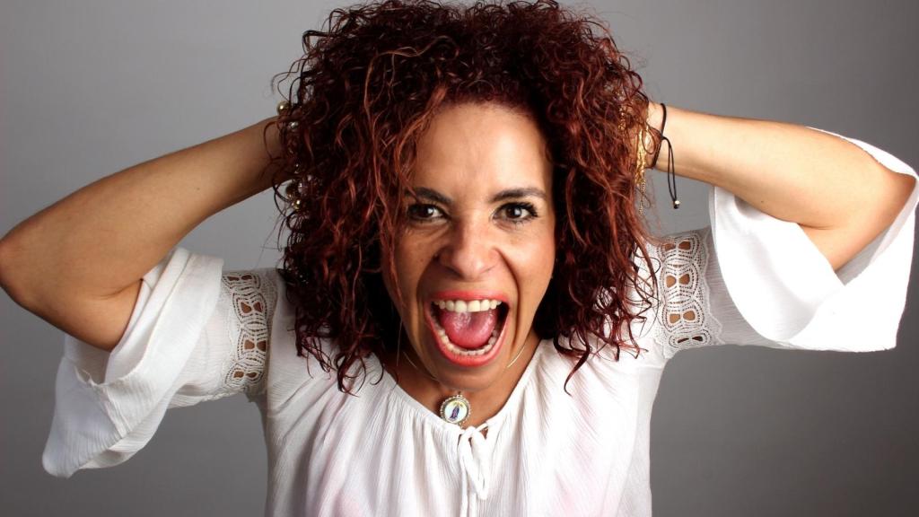 crazy woman screaming