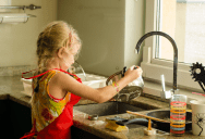 Kid Started Washing the Family’s Dirty Dishes to Keep the Kitchen From Smelling—Then One Disgusting Mess Pushed Them Too Far