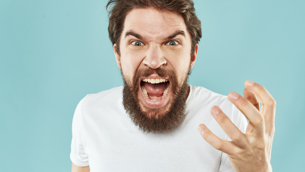 A Customer Mocked Overworked Cashiers During a Rush — The Manager Stepped In With a Reality Check mad guy yelling