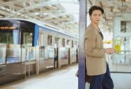 He Warned A Smoker They Were In A No-Smoking Zone And Got Cursed At For It, So He Stayed Silent When Their Train Changed Platforms