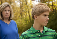 A Teen Is Forced to Pay the Rent and Raise His Siblings—Then His Absent Mom Shows Up to Criticize His “Parenting”