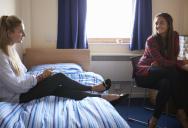 A College Student’s Roommate Turn Their Apartment Into a Non-Stop Party Spot—Now She’s Reaching Her Absolute Limit