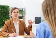 A Job Candidate Simply Asked “Who Will I Report To?”—So the Company Panicked and Instantly Rescinded Her Offer