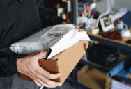 A Customer Showed Up Without ID For Her Package, Then Got Upset When The Store Followed Its Own Policy