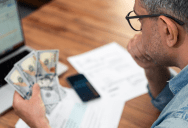 She Funded Their Vacations and Upgrades for Years—Then She Shut Down the Family Bank Account and Sent an Itemized Ledger