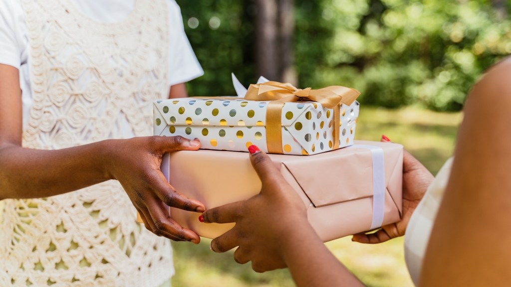 A New Hire Bought Her Coworker a Nice Birthday Gift—Then Her Manager Shocked Her With a Mandatory $53 Bill for the Office Party
