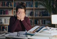 She Told Her Boss Her Exact Days Off, Over And Over — He Kept Scheduling Her On Those Same Days Anyway