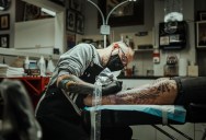 Tattoo Client Admits She’s Secretly Dating 2 Men, Then Her Artist Realizes One Of Them Is His Best Friend