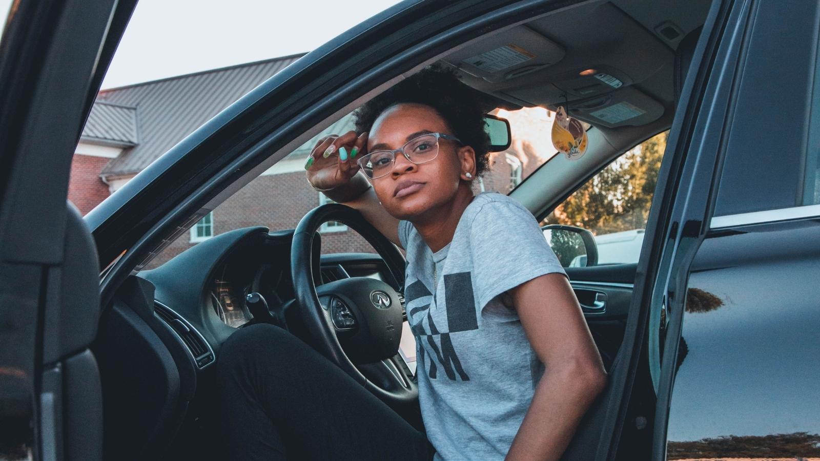 teenager in the driver's seat