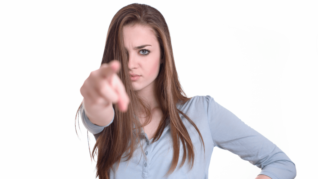 The Customer Screamed into the Empty Store at 2:00 PM—Then Reported the Sole Employee to Corporate for Abandoning Her Shift woman rudely pointing
