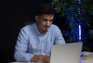 A Company Rolled Out A New Billing System And Quietly Cut Employees’ Pay, Now Workers Are Furious Over The Sudden Change