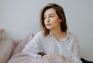 Her Wealthy Uncle Offered to Fund Her Entire Overseas Degree—Then Her Dad’s Silent Resentment Threatens to Fracture the Family