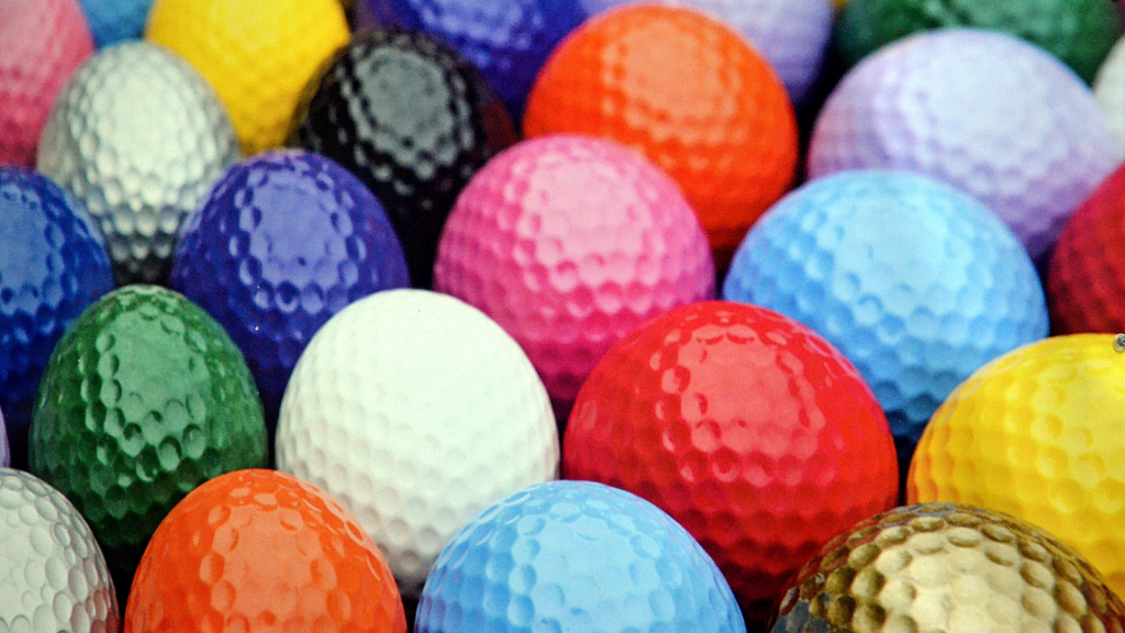 Multicoloured golf balls