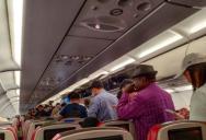 They Tried to Rush Into the Aisle After Landing. He Wouldn’t Let Them Past Until It Was Their Row’s Turn