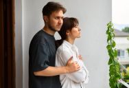 They Drove 7 Hours to Spend 3 Days Alone at a Seaside Cabin—Until Uninvited Relatives Crashed Their Trip