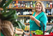 Cashier Says Her Lane Is Closed, But A Customer And Her Partner Insult Her Until She Finally Fires Back