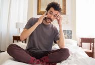 Man’s Mom Asks Him to Move Out for the Weekend So His Sister Can Stay in the Room He Pays Rent For