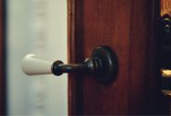 Strangers Walked Into Her Locked Apartment While She Was Showering. Her Broker Had Some Explaining to Do