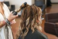 Woman Balks At Tipping 20% On An $800 Hair Appointment, Wondering If That Much Extra Is Really Necessary