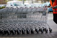 A Cashier Said “No” When His Supervisor Asked Him To Help Gather Carts, Because He Thinks It’s Beneath Him