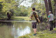 One Lakeside Mix-Up Turned Awkward When A Mom Expected Free Fishing Lessons And Equipment From A Stranger Who Wasn’t An Employee