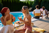 She Went To A Hotel Pool For Some Peace And Quiet, But Loud Music From Other Guests Forced Her To Ask Them To Wear Headphones