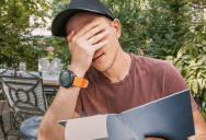 He Was Asked to Pay Twice for Mother’s Day—Until Refusing to Split the Check Caused Family Drama