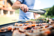 Store Customer Claimed The Owner Had Promised Him A Discount On A BBQ, So The Employee Decided To Call And Verify The Story